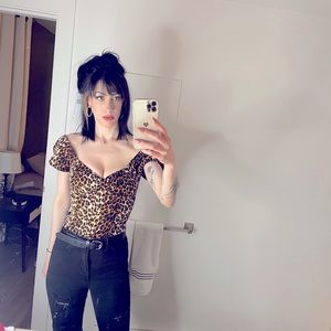 Vixen leopard print babydoll top (xs)